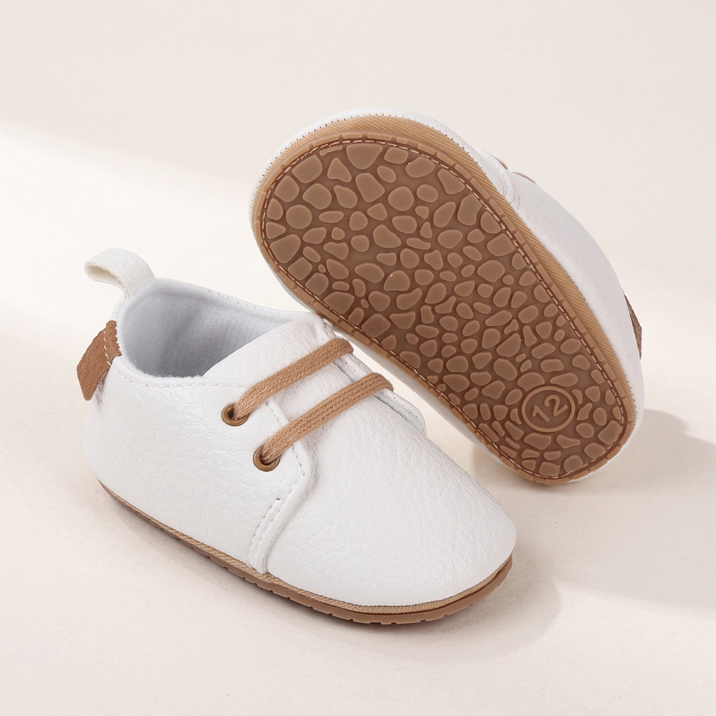 Zapatos blanco con cordones